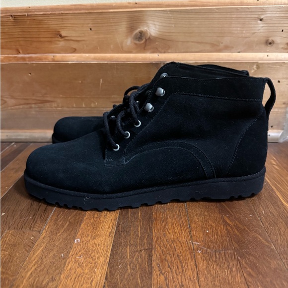 Men’s Ugg boots - Picture 1 of 6